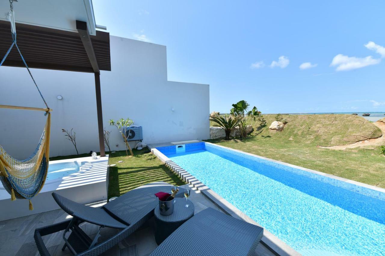 Feliz Villa Suite Irabujima Sawada Miyakojima  Exterior photo